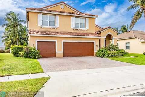 6145 Indian Forest Cir, Lake Worth, FL 33463