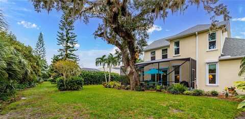 8701 Palm Tree Lane, Vero Beach, FL 32963