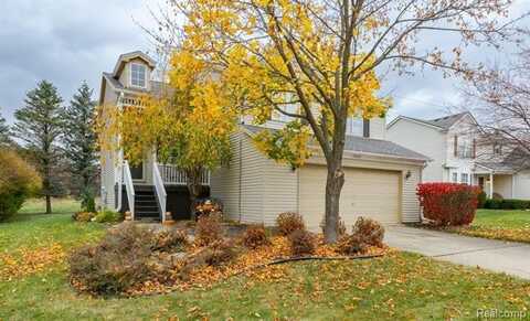 5025 SPRING MEADOW Drive, Clarkston, MI 48348