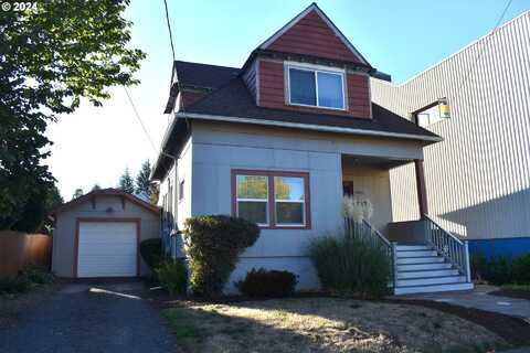 4925 NE MALLORY AVE, Portland, OR 97211