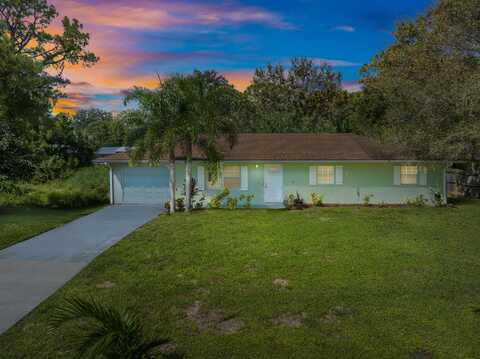 6602 Fort Walton Avenue, Fort Pierce, FL 34951