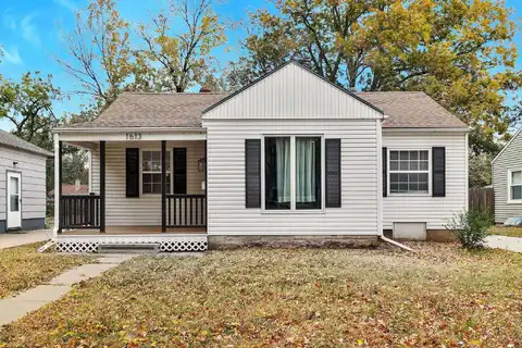 1613 N Burns St, Wichita, KS 67203