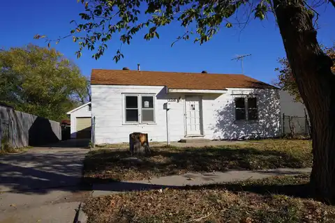 2218 W Walker, Wichita, KS 67213