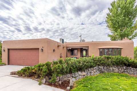 101a County Road 120, La Mesilla, NM 87532