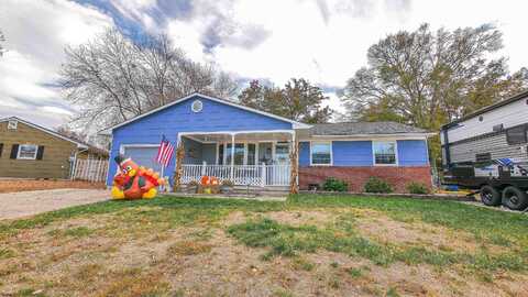 6 Saratoga Lake Dr, Egg Harbor Township, NJ 08087