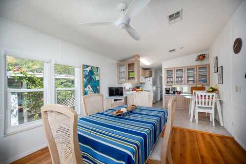 5100 60th Street East AA-03, Bradenton, FL 34203