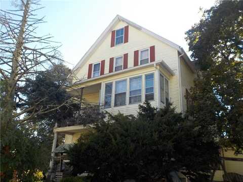 126 Morton Avenue, Woonsocket, RI 02895