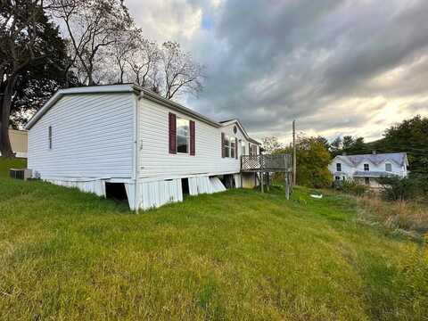 125 Cleveland Avenue, Max Meadows, VA 24360