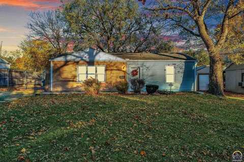 2120 SW Morningside RD, Topeka, KS 66614