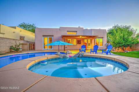 2976 N St Augustine Place, Tucson, AZ 85712