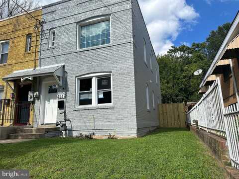 4542 EADS STREET NE, WASHINGTON, DC 20019