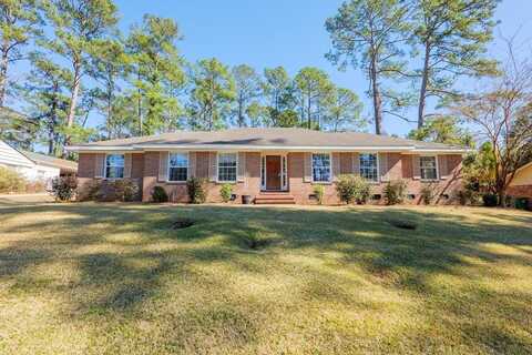 2205 Pinecliff Dr., Valdosta, GA 31602