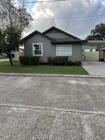 724 CENTER ST, Houma, LA 70360