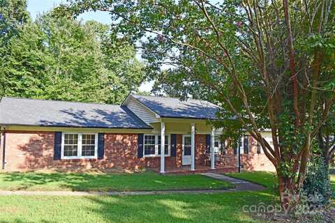 594 Hoyle Street, Lincolnton, NC 28092