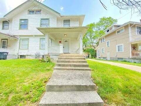 125 W Parkwood Drive, Dayton, OH 45405