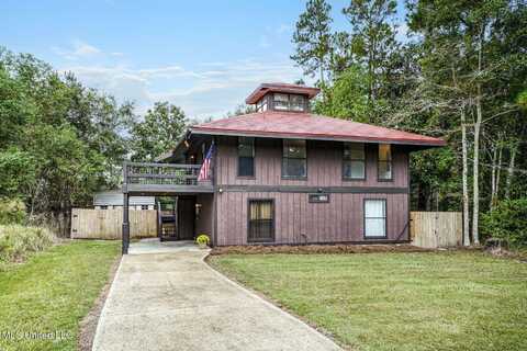 7313 Ieke Circle, Diamondhead, MS 39525