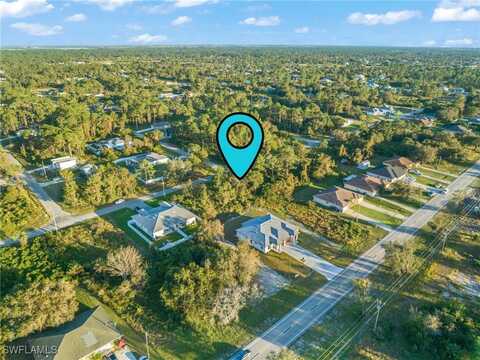 374/376 Limerick Avenue S, Lehigh Acres, FL 33974