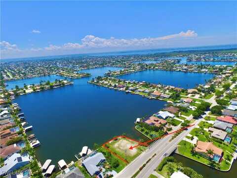 4817 Skyline Boulevard, Cape Coral, FL 33914