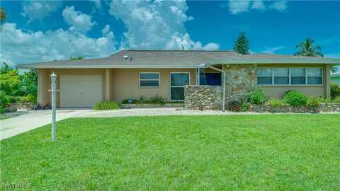 1313 SE 40th Street, Cape Coral, FL 33904