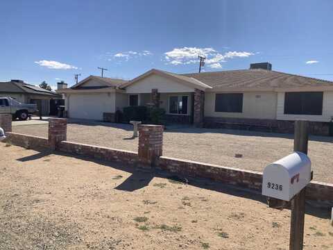 9236 Greenwood Avenue, California City, CA 93505