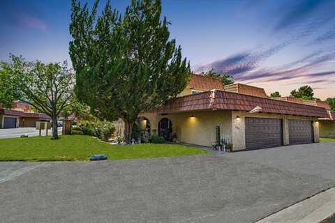 39941 Santa Fe Way, Palmdale, CA 93551