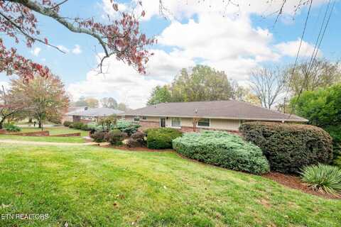 4702 Hunter Trl Tr, Chattanooga, TN 37415