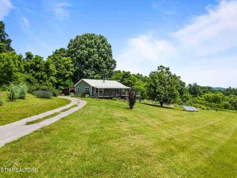 891 New Harvest Rd, Washburn, TN 37888