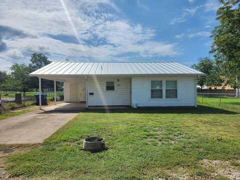 517 Short St, Kerrville, TX 78028