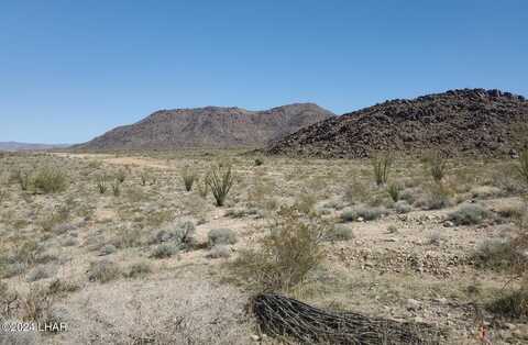 Lot 6 S Cascabel Rd, Yucca, AZ 86438