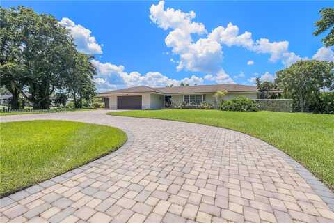 10850 SW 25th St, Davie, FL 33324