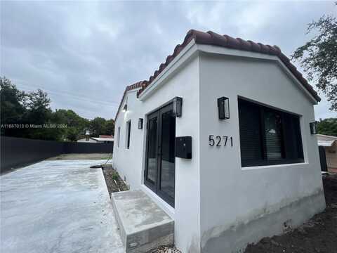 5271 SW 5th St, Miami, FL 33134