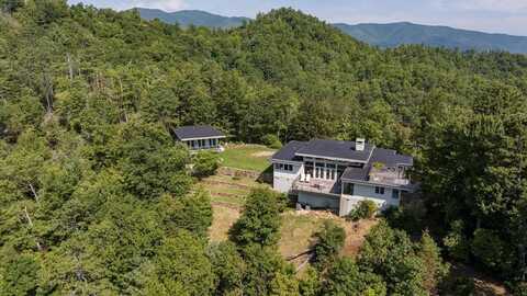 877 Mystic Forest, NANTAHALA, NC 28781