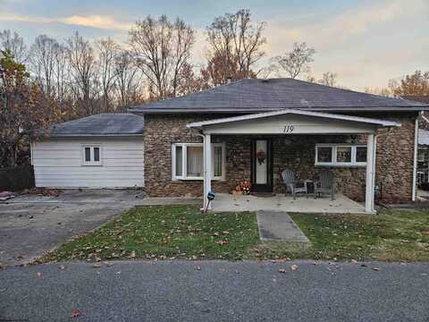 119 Wakefield Road, Fairmont, WV 26554