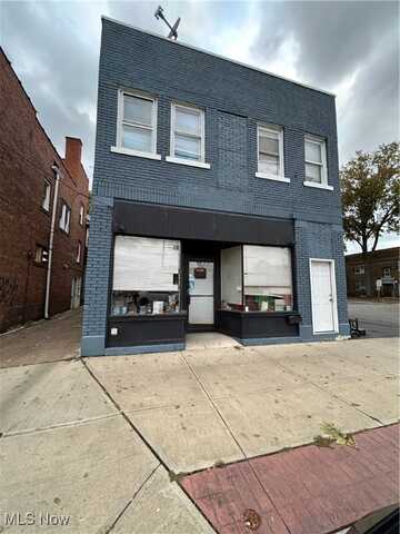 12718 Lorain Avenue, Cleveland, OH 44111