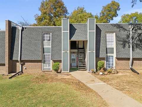 6838 S Toledo Avenue, Tulsa, OK 74136