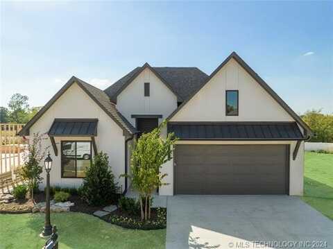 1230 N 71st Place, Broken Arrow, OK 74014