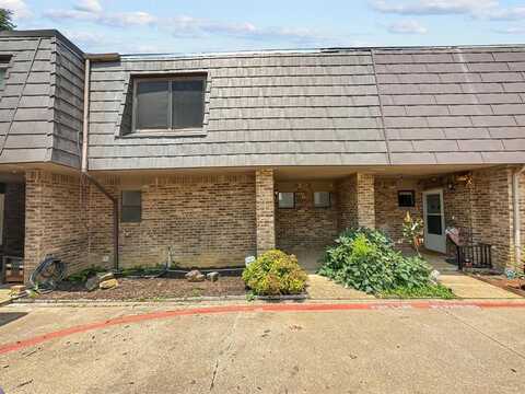 207 E Harwood Road, Euless, TX 76039