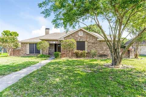 921 Manor Drive, DeSoto, TX 75115