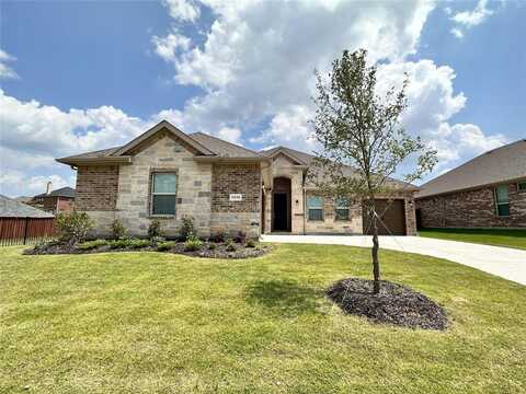 1310 Axis Deer Road, Arlington, TX 76002