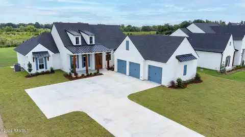 206 Cypress Bend Road, Scott, LA 70583