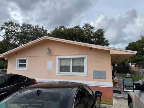 2053 Ali Baba Ave, Opa Locka, FL 33054