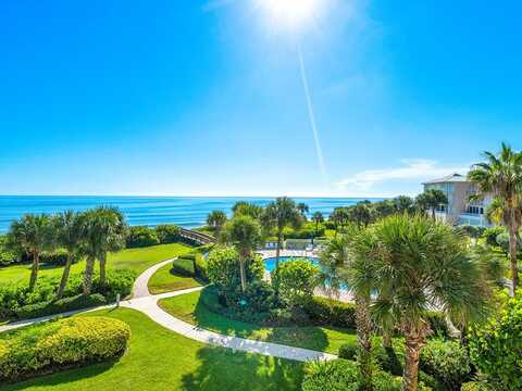 8870 N Sea Oaks Way, Vero Beach, FL 32963