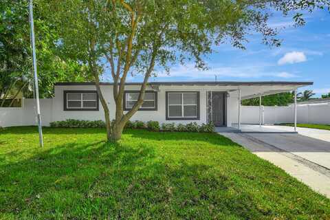 1008 W Perry Street, Lantana, FL 33462