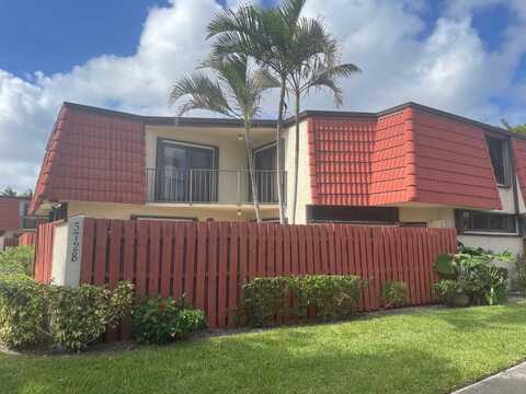 3728 Victoria Drive, West Palm Beach, FL 33406