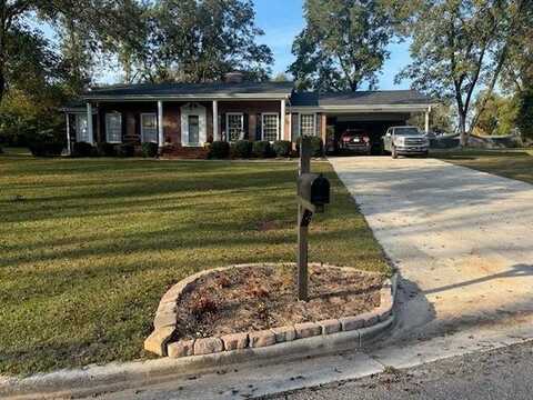 1407 Regalwood Cir, Cullman, AL 35055