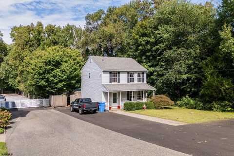 318 N Shore Rd, Marmora, NJ 08223