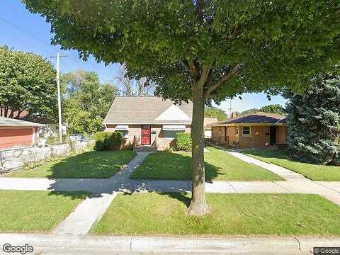 67Th, MILWAUKEE, WI 53218