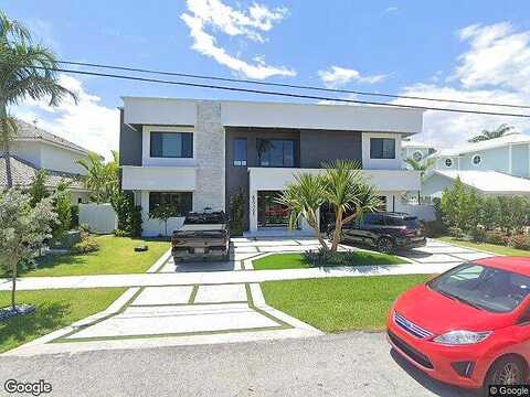 29Th, LIGHTHOUSE POINT, FL 33064