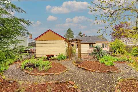 80Th, PORTLAND, OR 97213