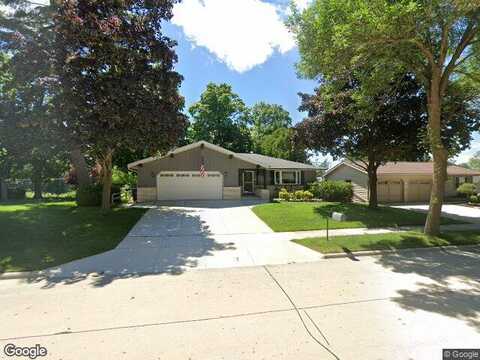 Knoll Crest, SHEBOYGAN, WI 53081